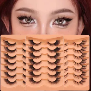A Box Of Seven Pairs Of Cat Eye Eyelashes 3D Natural Simulation Flying Fox Eye False Eyelashes