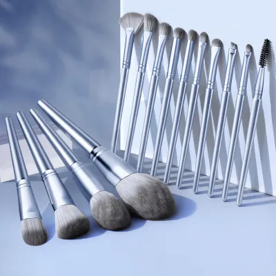 Single Makeup Brush Portable Blush Highlight Silhouette Powder Repair Brush Beauty Tools Cleaning Brush