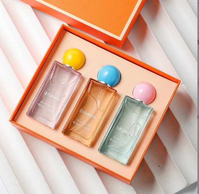 Wholesale Women'S Perfume Gift Box Suit Black Opium Free Water